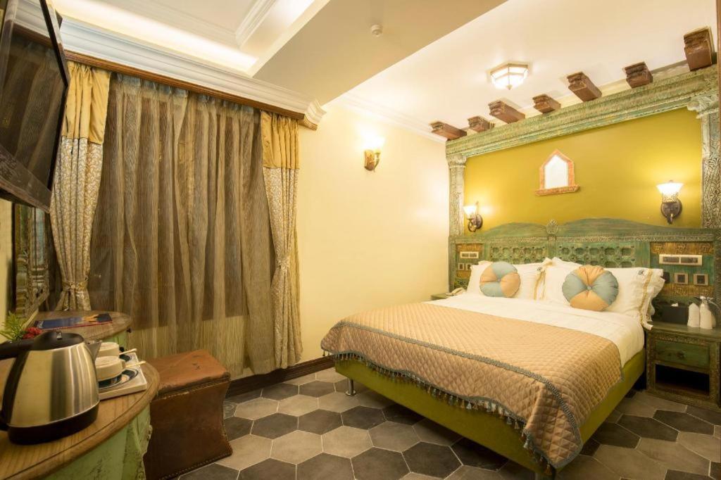 Heritage Hotel Suites And Spa Pokhara Eksteriør billede